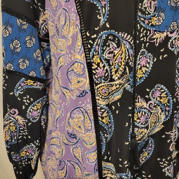 Style & Co. Women's Paisley Black, Blue & Lavender Size 3X Blouse w/ Tassels - Picture 4 of 9